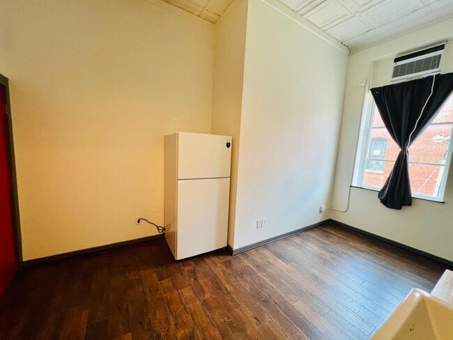 Photo - 119 W Main St Unit D