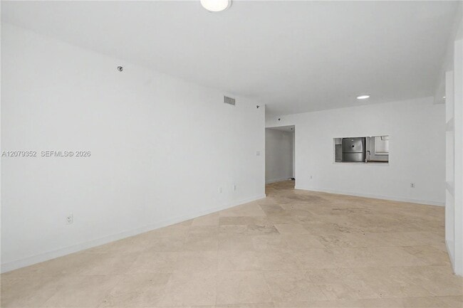 8888 Collins Ave Unit 115
