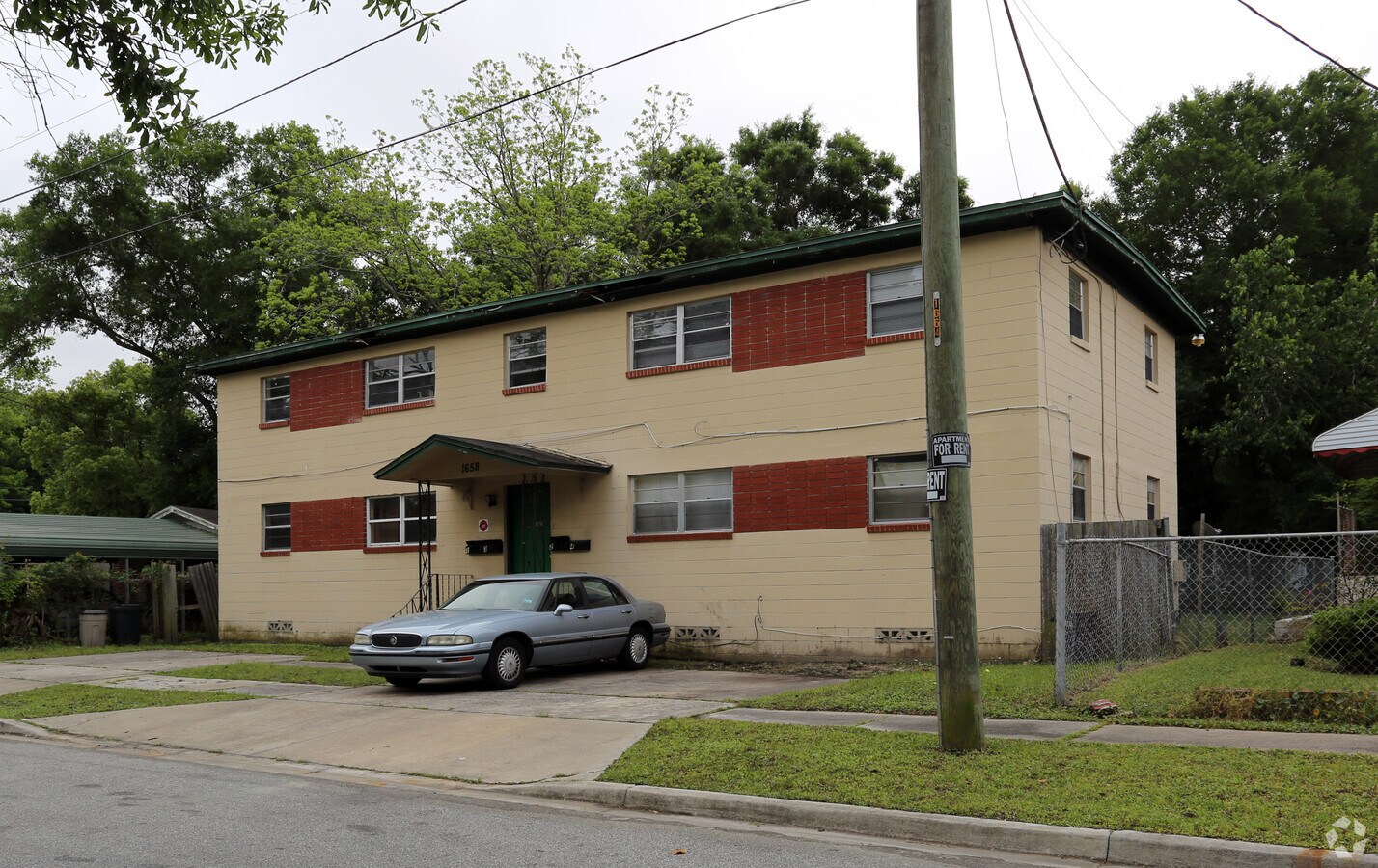 Photo - 1658 10th St