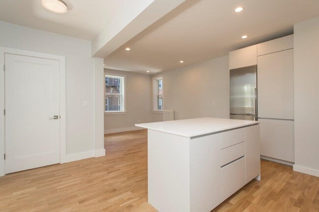 Photo - 136 Highland Ave Unit 15