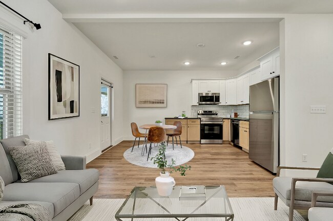 Photo - 385 Hungry Hollow Rd SE