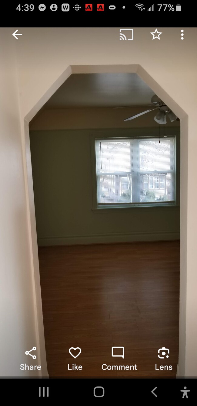 Front room - 4516 N Kenneth Ave Unit 2nd floor front