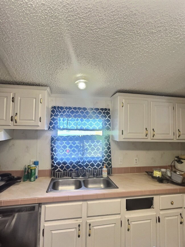 Photo - 16494 FM 1774