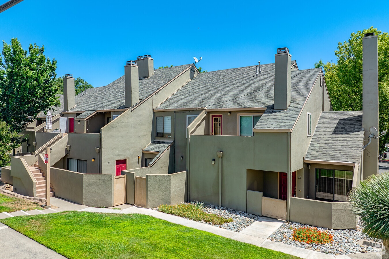 Primary - Hemlock Street Condominiums