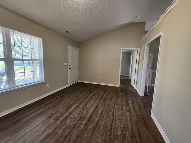 Photo - 3 Bedroom 2 Bath Ranch