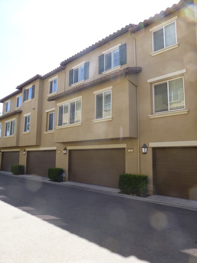 Photo - 416 W Linden Dr Unit Riverbend