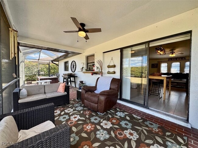 Photo - 2013 NE 4th Ter