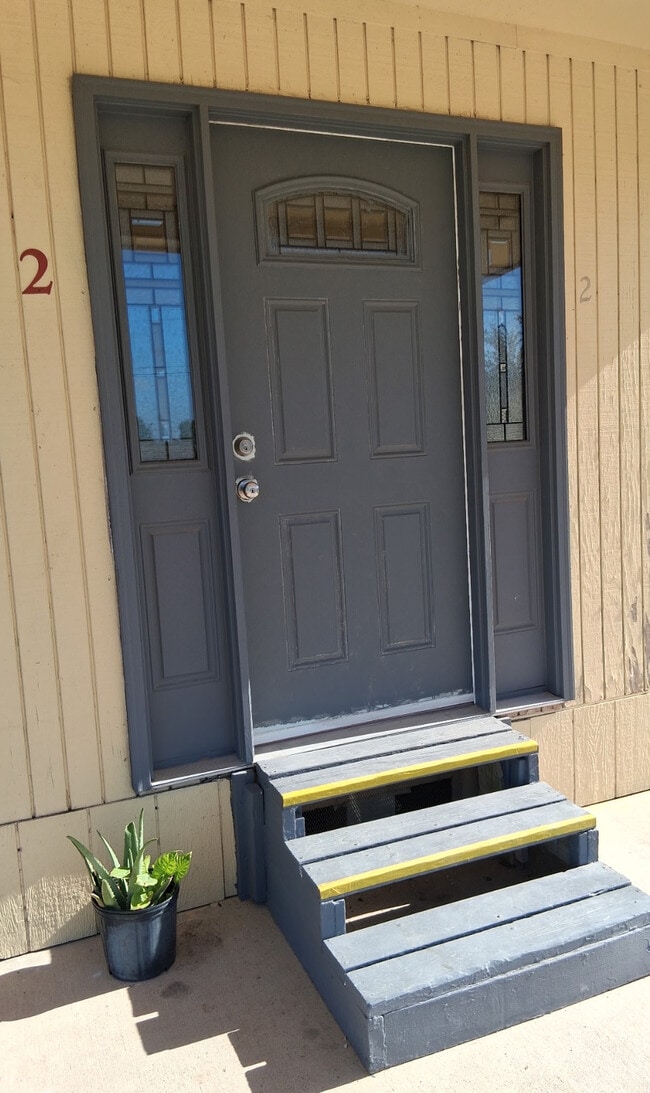 Photo - 2906 E Richardson Rd Unit 2