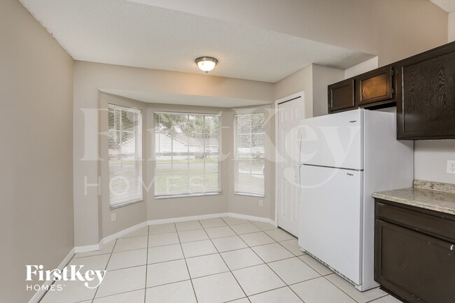 Photo - 7466 Groveoak Dr