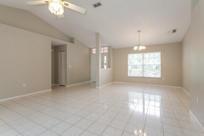 Photo - 4902 9th Ave E