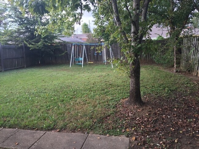 Photo - 2 Bedroom/2 Bath Duplex, All Electric