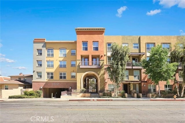 Building Photo - 68 E Bay State St Unit 3G