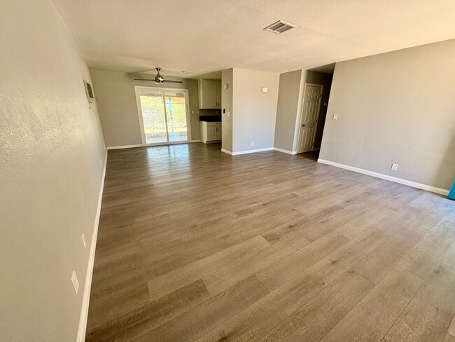 Photo - Welcoming 3 Bedroom 1.5 Bathroom Home