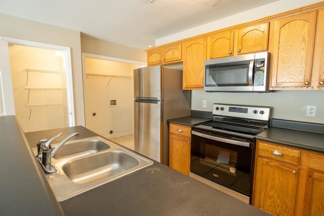 Photo - 2774 Hartsfield Rd