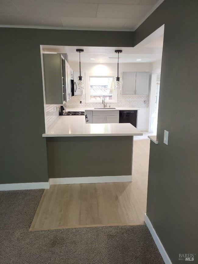 Photo - 829 Hunt Ave