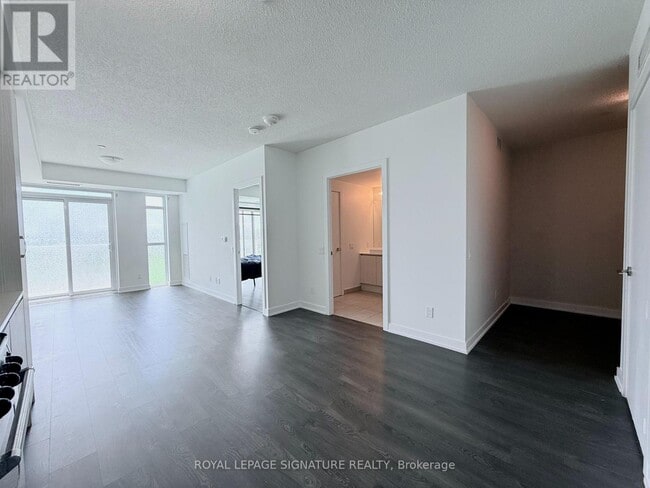 Photo - 251 Manitoba St Unit 321
