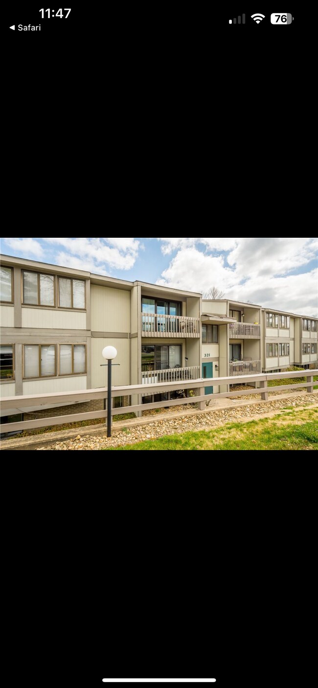 Photo - 321 Ridge Point Cir Unit 11b