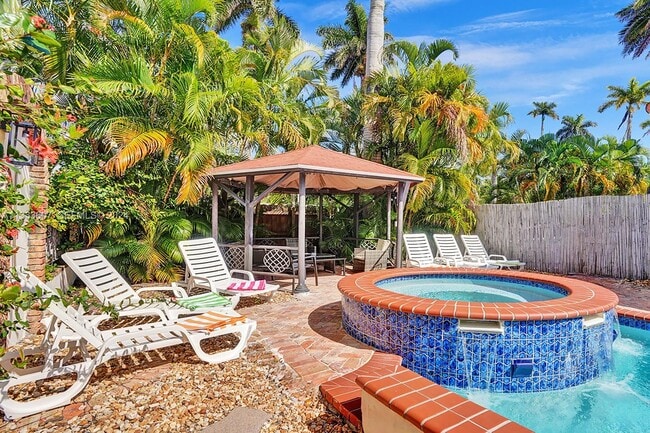 Photo - 1049 N Southlake Dr