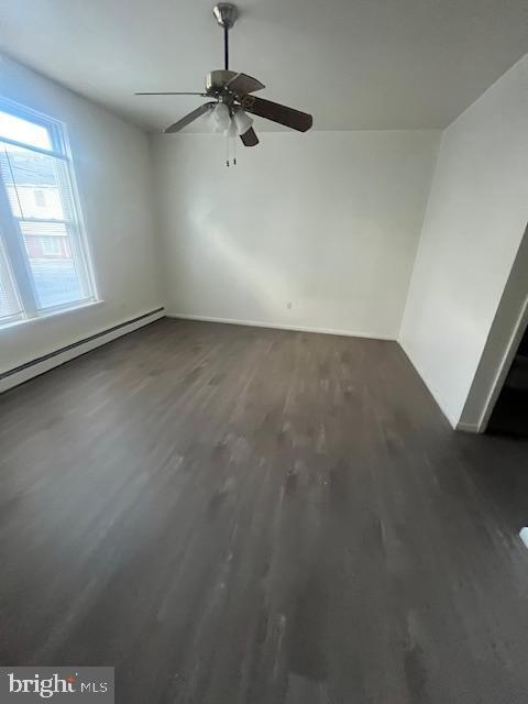 Photo - 10 Railroad Ave