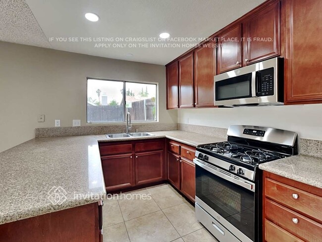 Photo - 7886 Pinyon Ave