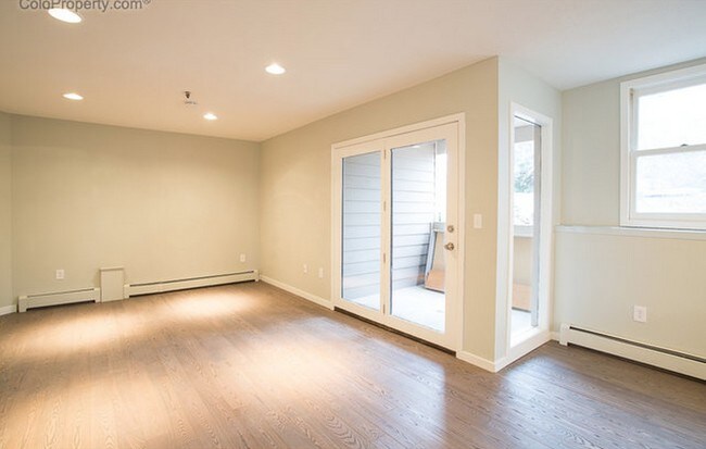 Photo - 1725 18th St.