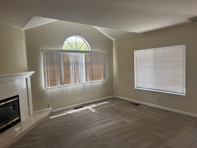 Photo - Cambrian 3 bedroom 2.5 Bath Home, Nice Court Location,
