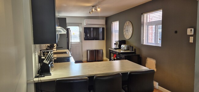 Photo - 2474 Rue Notre-Dame Unité Notre Dame