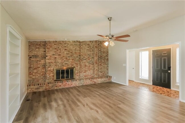 Photo - 3920 Green Hills Ct