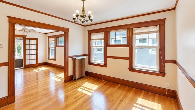 20 Lyne Rd Unit 2