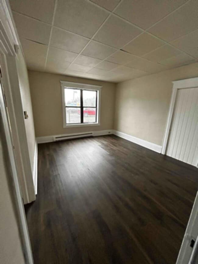 Photo - 418 N Main St Unit 1 B