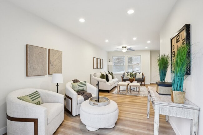Photo - 1357 Lake Sherwood Dr