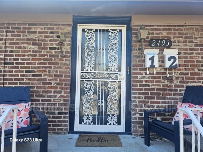 Photo - 2403 Howard St Unidad Apt 2