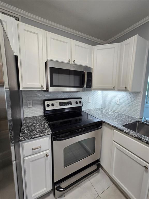 Photo - 60 Lamsden Ln NW