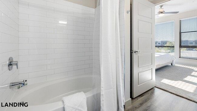 Building Photo - 241 N Overlook Dr