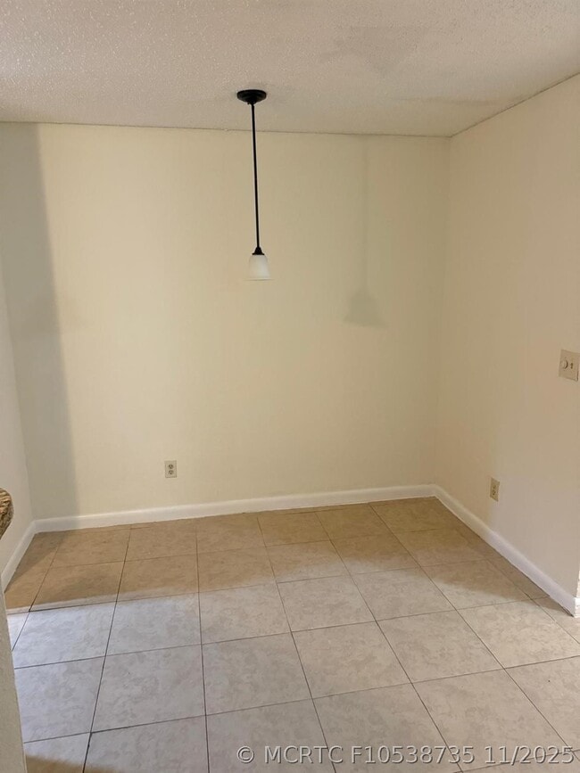 12430 Vista Isles Dr Unit 1318