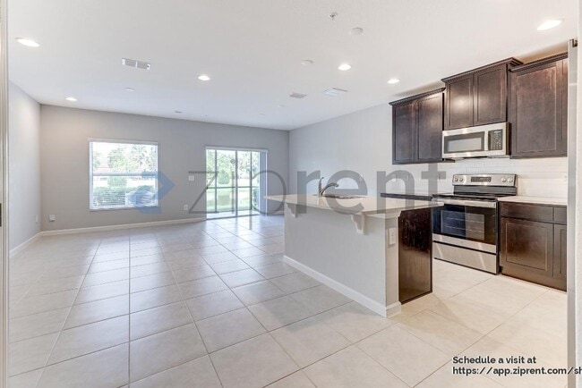 Photo - 432 Cape Honeysuckle Pl