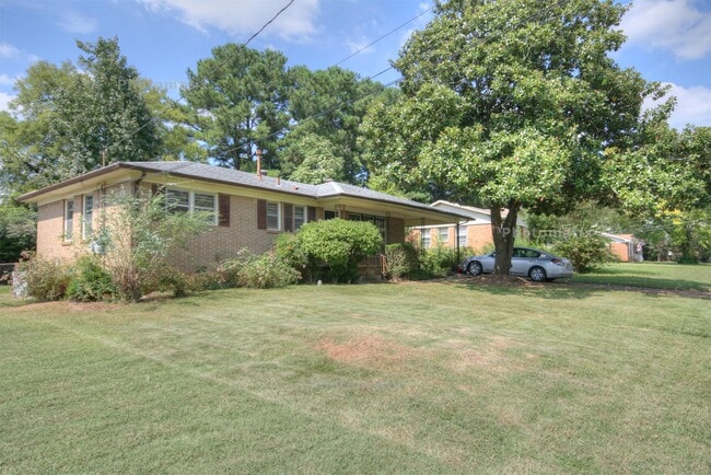 Photo - 603 Austin Dr NW