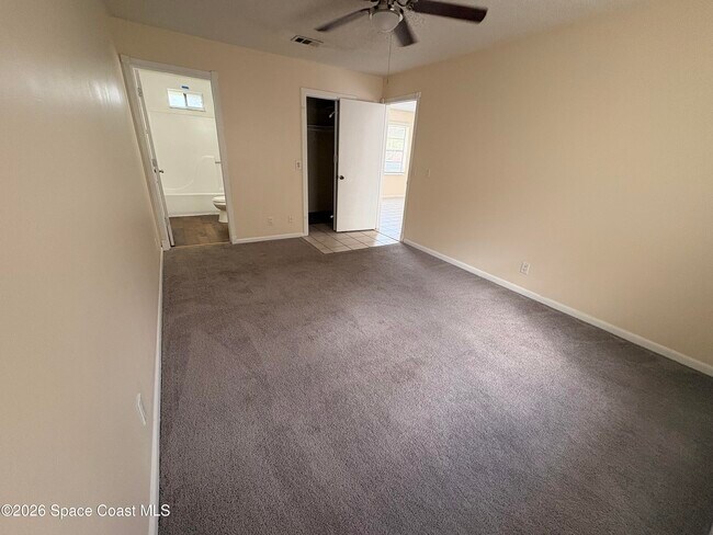 Photo - 2000 Agora Cir SE Unit 201