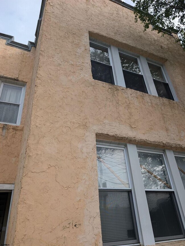 Building Photo - 702 Lexington Ave Unit 702 Rental