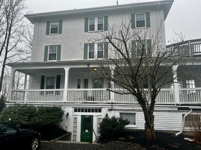 Photo - Nahant Apartment Unit 3