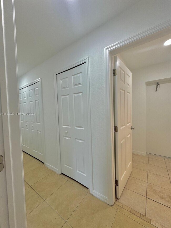 Photo - 813 Naples Ave S