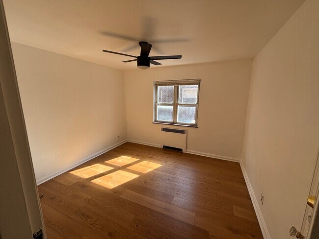 Photo - 4847 Paddock Rd Unit 1