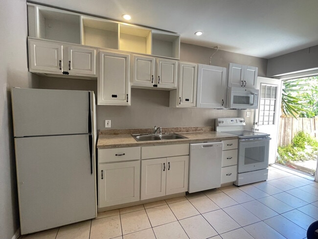 Photo - 1236 Utah St