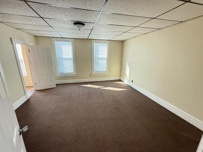 Photo - 1835 Dunlap Ave