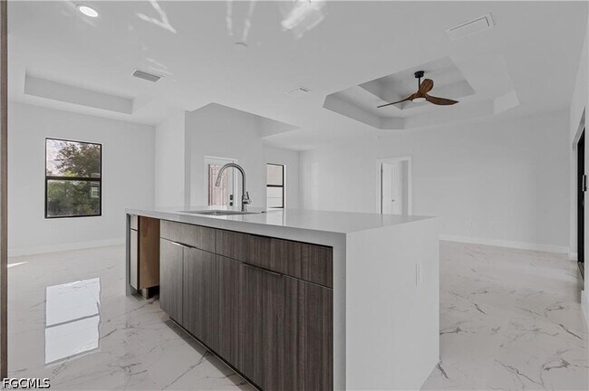 Photo - 3728 9th St W