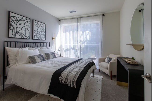 Top of The Mount Apartments