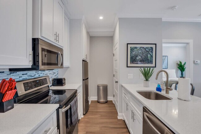 Photo - 306 W Gaston St Unidad ID1244802P