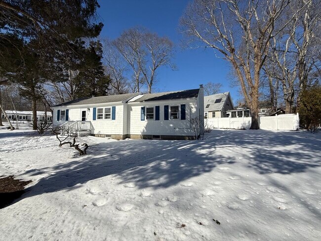 Photo - 2 Cochituate Rd