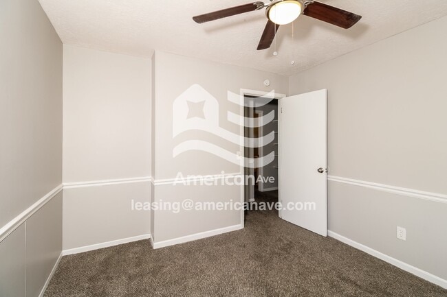 Photo - 10 Burdock Cir