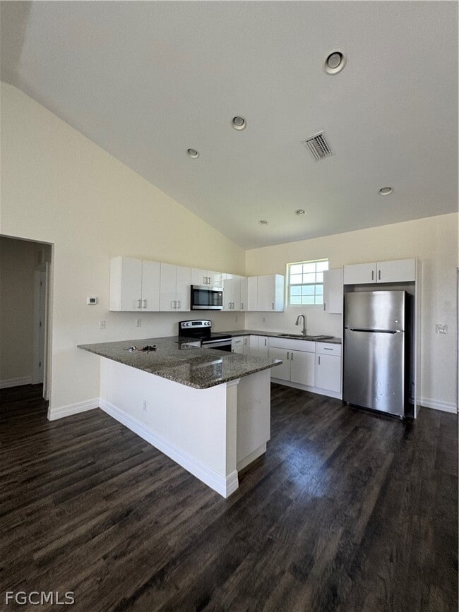 Photo - 8036 Buttercup Cir